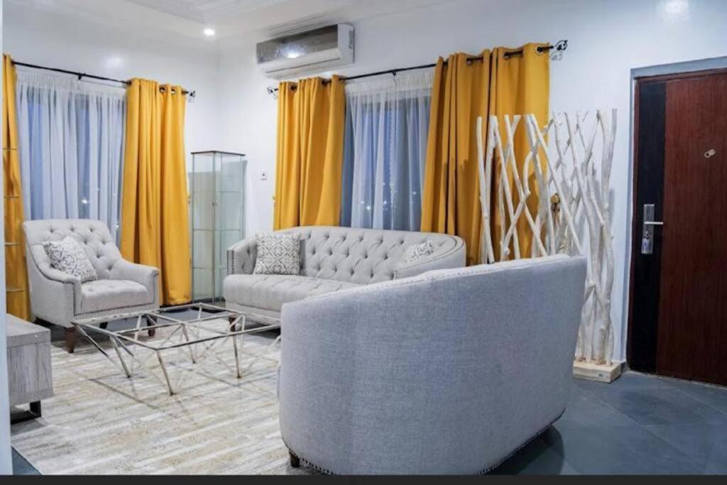 Cozy Penthouse ,Accra Ghana Owuraman Eksteriør bilde